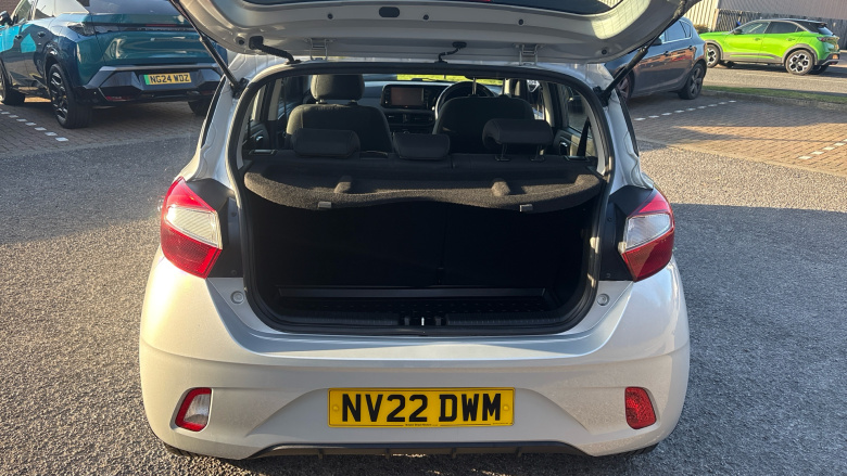 Hyundai i10 1.0 MPi SE Connect 5dr Petrol Hatchback